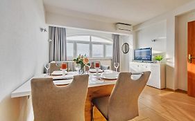 Comfort Apartments In Peaceful Area Zadar - With Garden